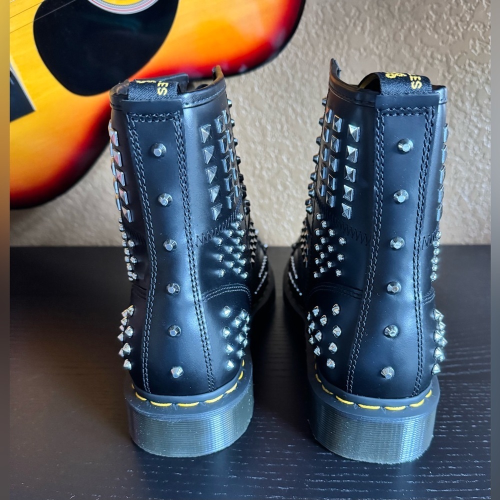 DR MARTENS 1460 STUDDED ZIP ATLAS LEATHER LACE UP - Picture 10 of 16